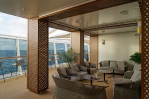 Carousel Lounge Terrace