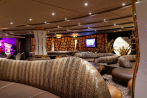 Safari Lounge