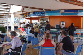 Pool Bar