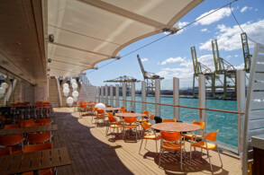 Lanai-Deck