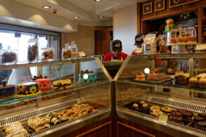 Carlo's Bakery