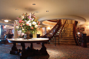 Main Deck Lounge