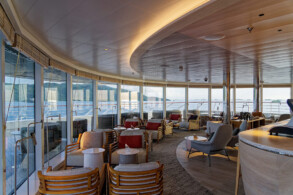 Panoramic Lounge