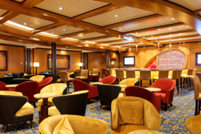 Schooner Bar