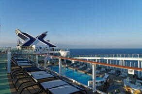 Pooldeck
