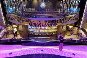 Atrium, Seashore Bar