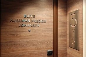 Suite 576
