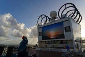 Miami Beach Pool, Deck 16