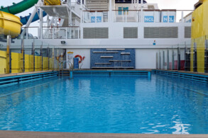 Pooldeck