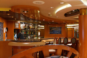 Champagne Bar