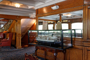 Forward Cabin Lounge