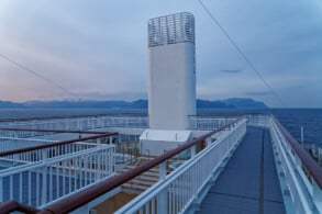 Deck 9