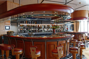 Clipper Lounge Bar