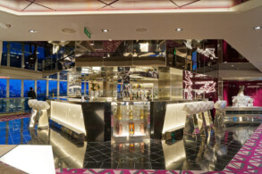 Champagne Bar