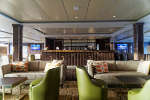 Main Lounge, Deck 4