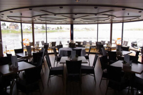 Panorama Salon & Bar