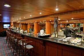 White Lion English Pub