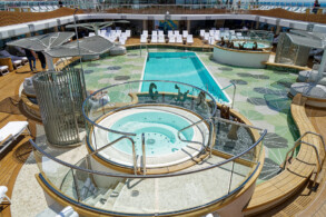 Pooldeck