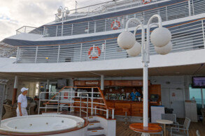 Thalassa Bar, Deck 5 hinten