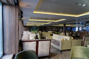 Main Lounge, Deck 4