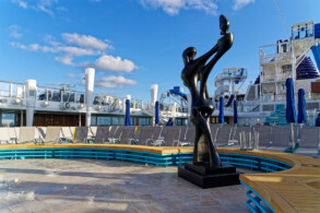 Pooldeck
