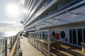 Promenade, Deck 8