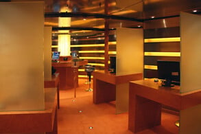 Cyber Cafe - Internet
