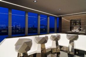 Champagne Bar