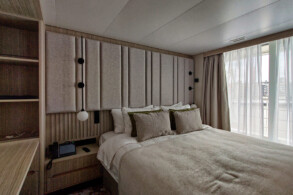 Suite 616