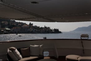 Grand Salon - Outside