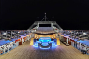 Pooldeck