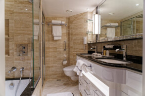 Concierge Suite 855
