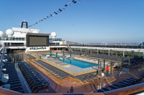 Atmosphere pool