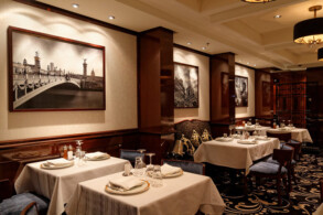 Le Bistro