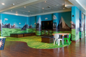 Kids-Club Tree House