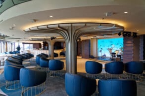 Astern Lounge