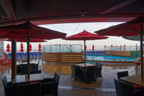 Tides Pool
