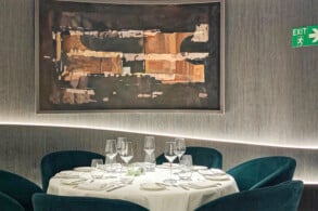 Yacht Club Restaurant