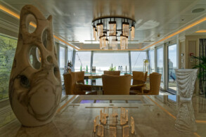 Regent Suite 1400