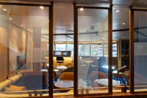 Bow Lounge