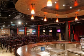 Headliner Comedy Club