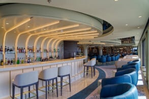 Astern Lounge