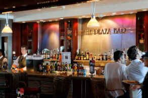 Plaza Bar