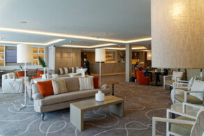 Retreat Lounge
