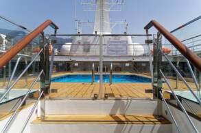 Pooldeck