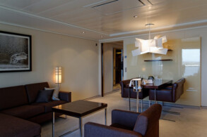 Grand Penthouse Suite 1003