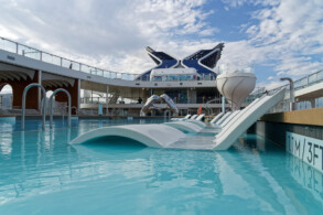 Pooldeck - Resort Deck