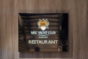 Yacht Club Restaurant