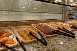 Pastry Shop