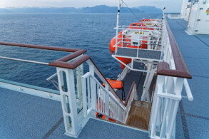 Deck 9
